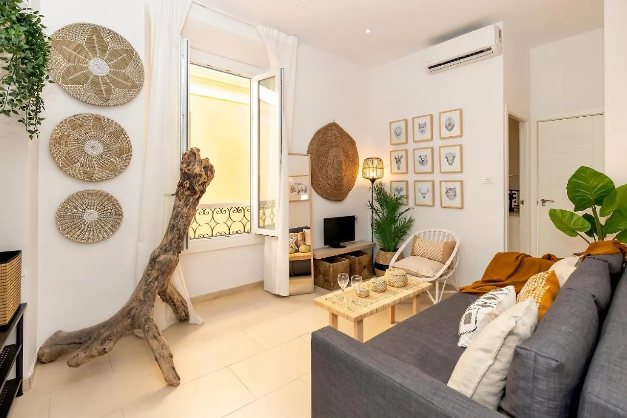 Apartamentos Juan De Padilla Malaga Apartment