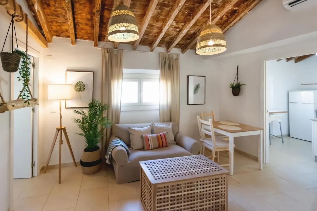 Apartamentos Juan De Padilla Malaga Apartment