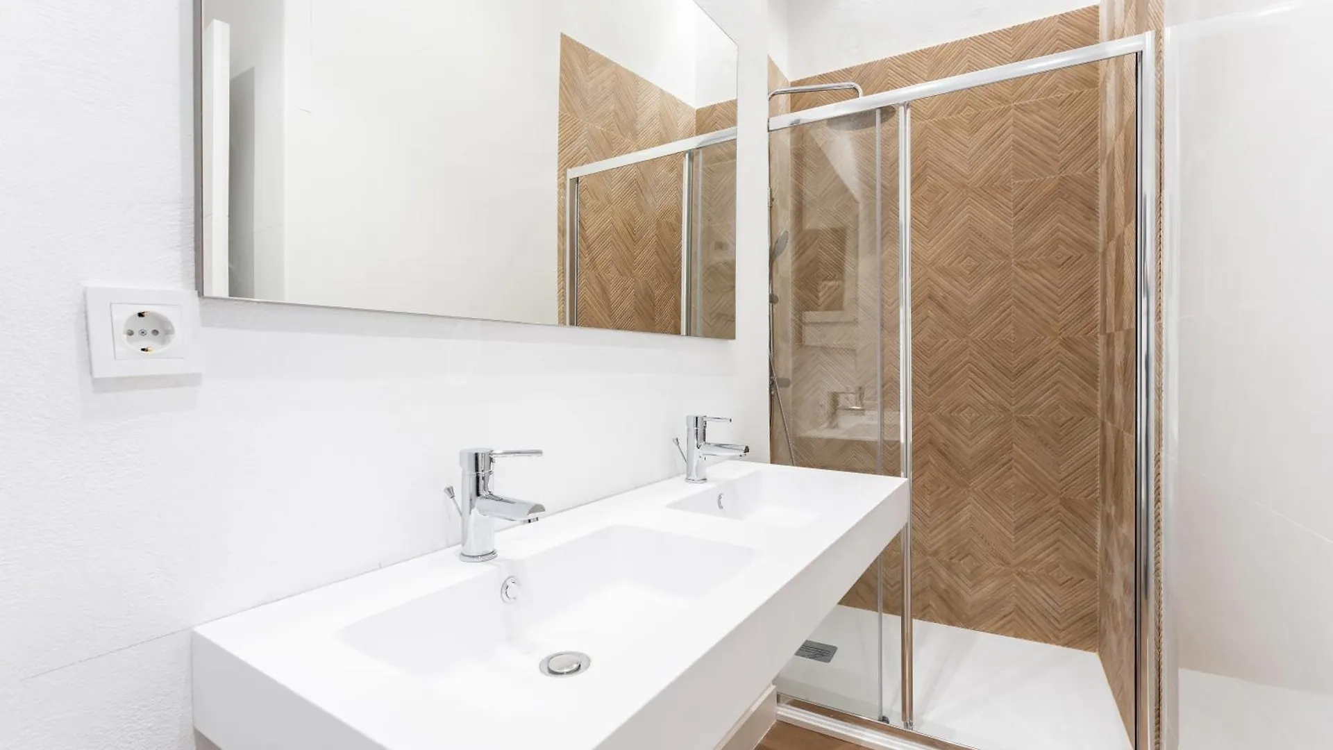 Apartamentos Juan De Padilla Malaga 0*,